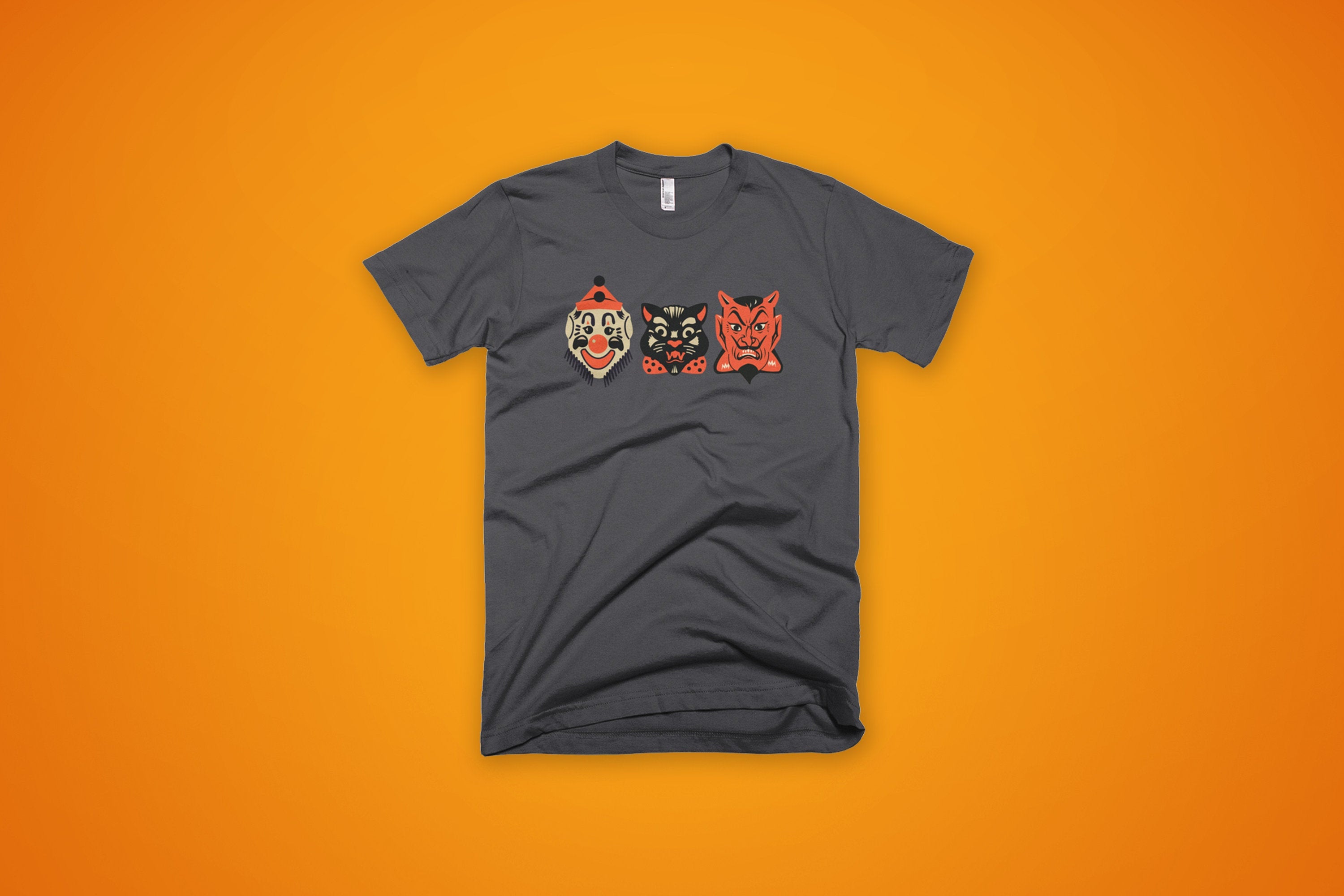 Classic Vintage Style Halloween Heads T-Shirt