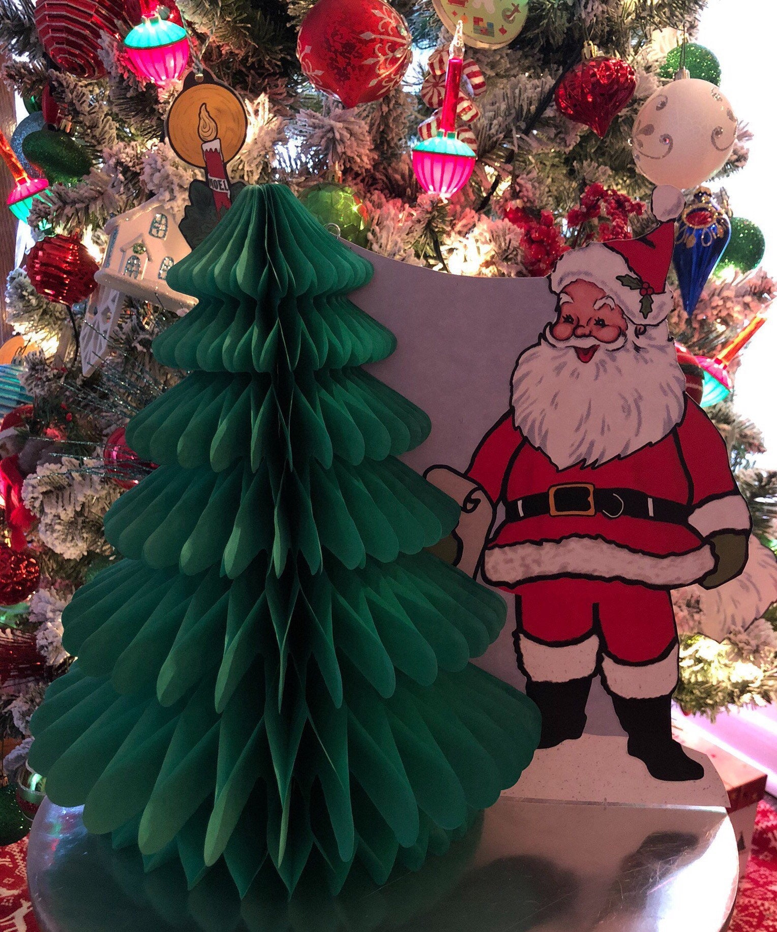 Double Sided Honeycomb Tissue Tree Santa Claus Centerpiece
